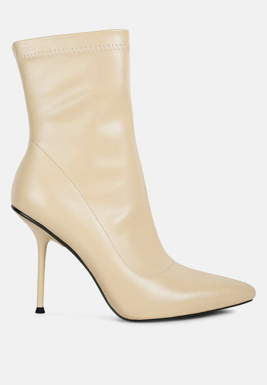 Yolo Ankle Boots-0