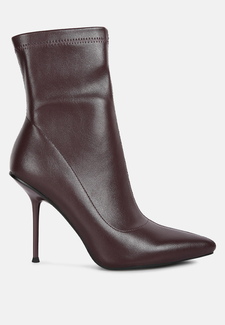 Yolo Ankle Boots-5